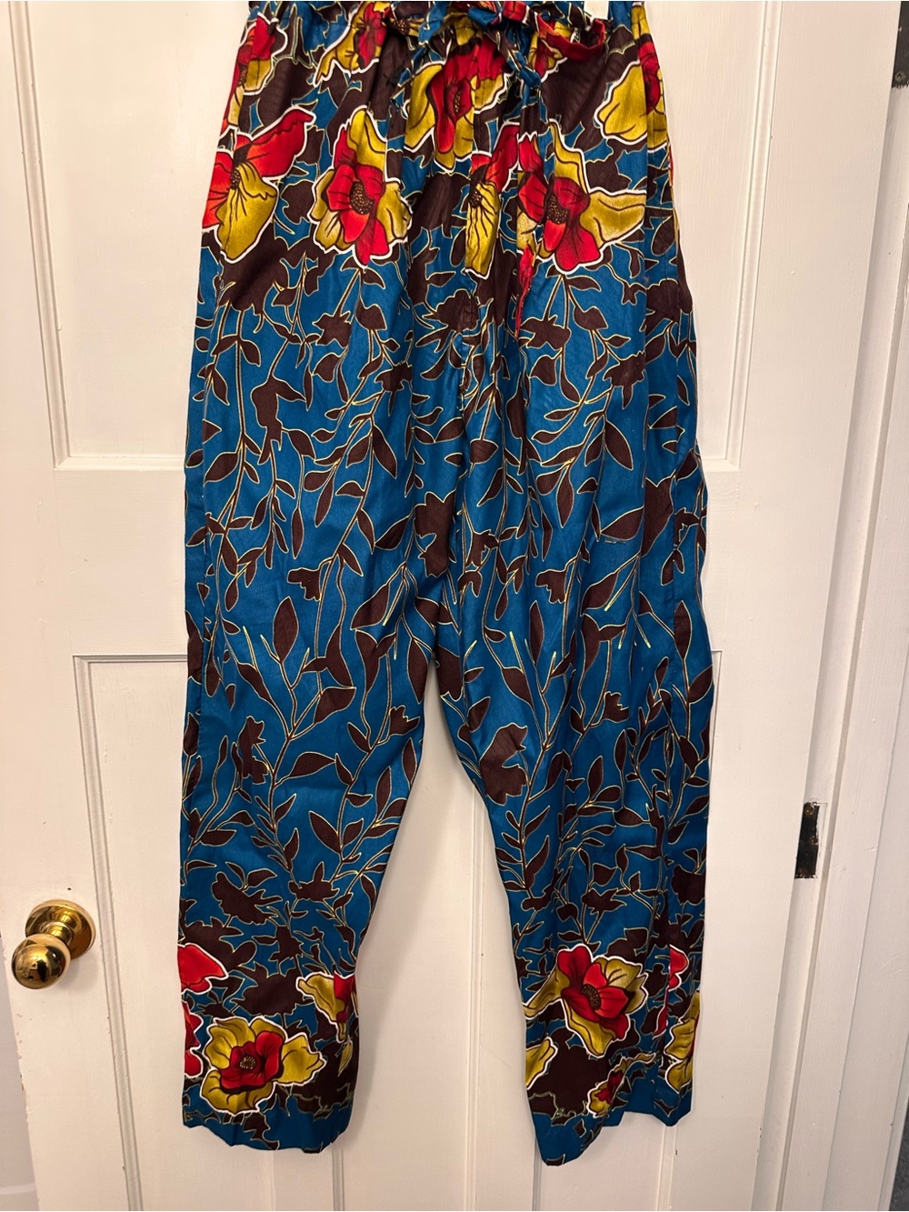 ⭐️ Vibrant Med Floral Blue Elastic Waist Pants